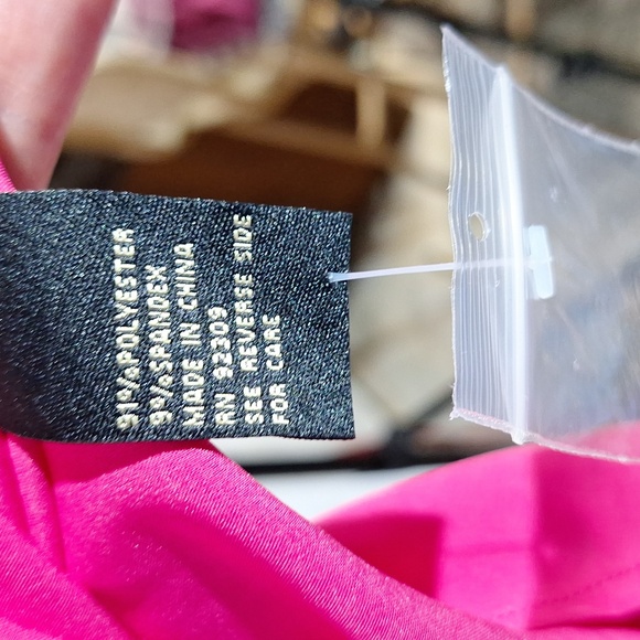 New!!  DG2 by Diane Gilman  Size small blouse. - Picture 7 of 10